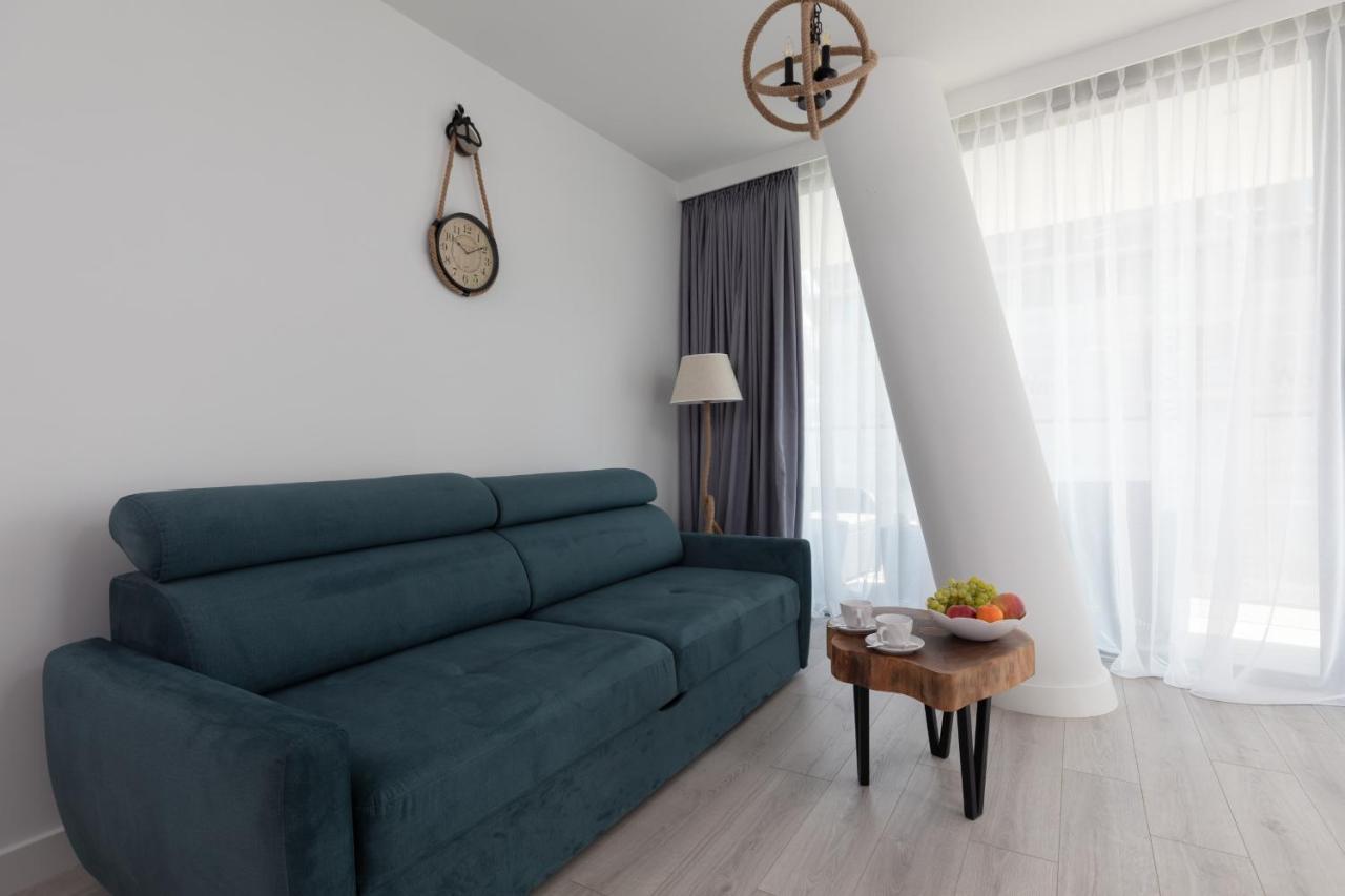 Royal Waves & - With Parking By Renters Apartmán *