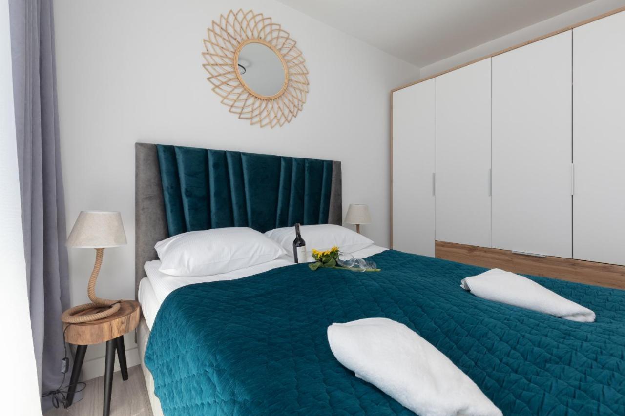 Apartment Royal Waves & - With Parking By Renters Miedzyzdroje